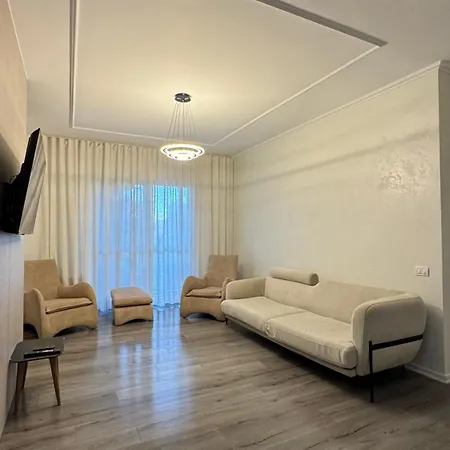 Appartement Elios Near Centrum 2 *